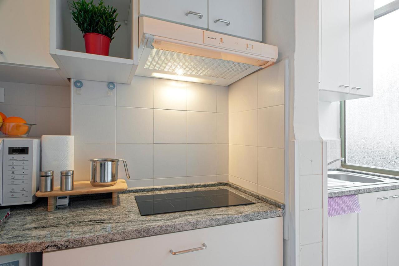 L'Angolo Di Grace Apartment Livorno Bagian luar foto
